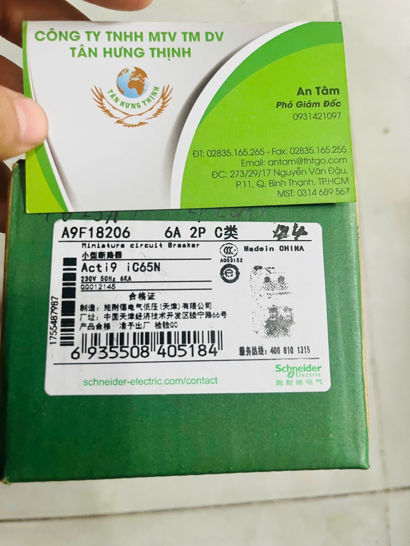 CONTACTOR SCHNEIDER A9F18206