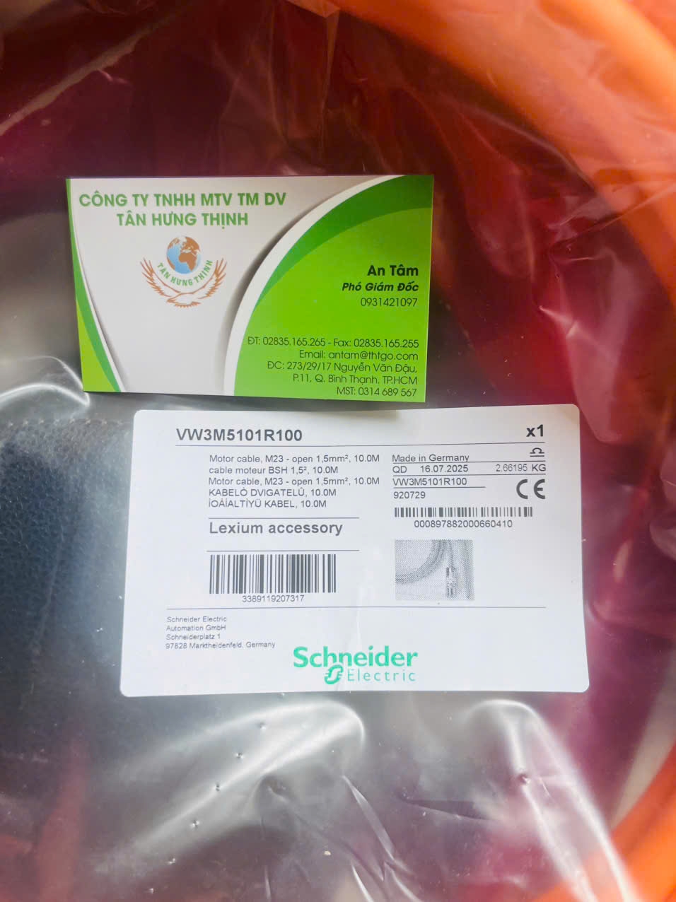 SCHENIDER CABLE VW3M5101R100
