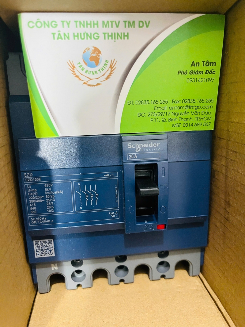 SCHNEIDER CONTACTOR EZD100E4020N
